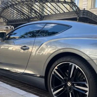Photographie voiture de luxe Bentley